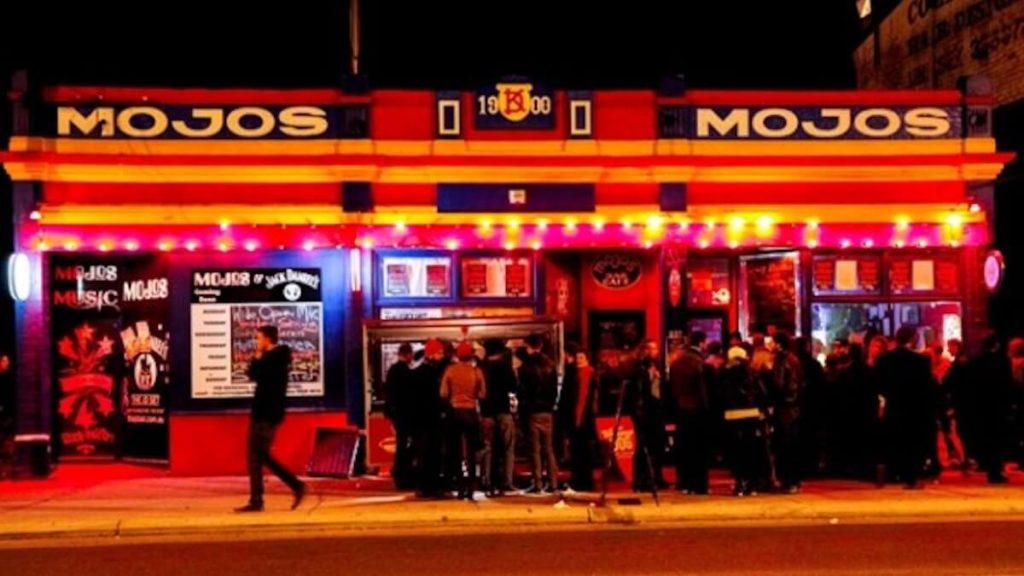 Mojo’s Bar