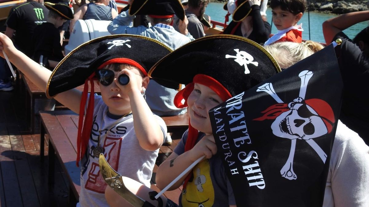 Kids dressed as pirates